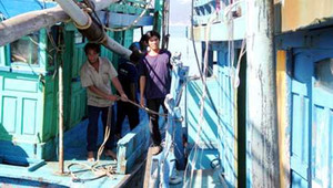 Những chuyến đi biển hãi hùng khi bị tàu Trung Quốc tấn công