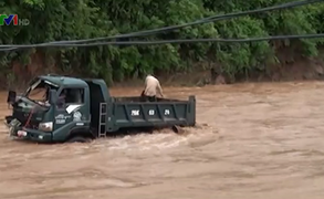 Toàn cảnh lũ chồng lũ tấn công các tỉnh miền Bắc