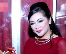 Nhan sắc ca sĩ hải ngoại Như Quỳnh gây tranh cãi