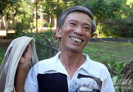 Gần trăm cảnh sát vây bắt cướp có súng: Nghi phạm qua lời kể người đánh cá