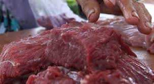 Cách nhận biết thịt bò 'ngậm' giun sán