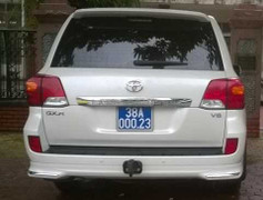 Siêu xe biển giả của Trưởng ban Khu kinh tế Hà Tĩnh
