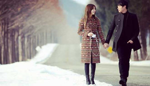 Phía sau người đàn bà thành công