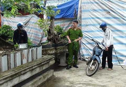 Thảm sát ở Bình Phước: Hai bị can diễn lại việc gây án với tâm lý bình tĩnh