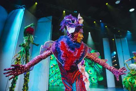 Choáng ngợp với màn ra mắt của chương trình nghệ thuật Ionah