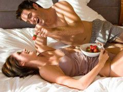 Bí quyết dạo đầu giúp quý ông thăng hoa 'chuyện ấy'