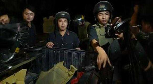 Video: Công an Yên Bái trắng đêm truy lùng nghi phạm sát hại 4 người