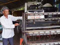 Thành tỷ phú từ nghề... gặt thuê