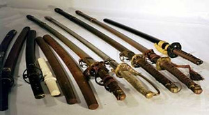 Nổ súng chỉ thiên trấn áp 2 băng nhóm hẹn 'huyết chiến' trên Facebook