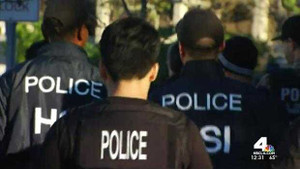 Báo Mỹ: Trung Quốc tung điệp viên ép đồng bào tại Mỹ về nước