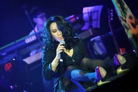 Đan Trường, Thanh Lam, Tuấn Hưng 'vồ ếch' nhớ đời trên sân khấu