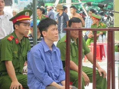 Nợ tiền lương nhân viên, giám đốc bị đâm chết