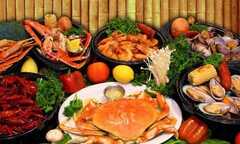 Bữa sáng với tôm hùm, cua và hàu giúp sung trí lực