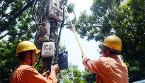 Bao giờ mới tính điện nhiều giá cho dân bớt thiệt?