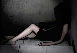 Vì tiền buôn bán cả người thân