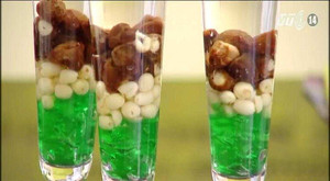 Cách nấu chè sen vừa ngon vừa bổ