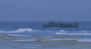 Triều Tiên đưa hàng loạt tàu đổ bộ vào biển Hoàng Hải