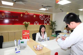 Ngân hàng liên tục 'tung chiêu' hút vốn