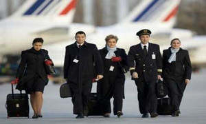 Bí mật 'động trời' về đời sống nữ tiếp viên hàng không