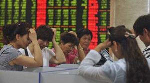 Chứng khoán Trung Quốc lao dốc, đã có người nhảy lầu tự tử