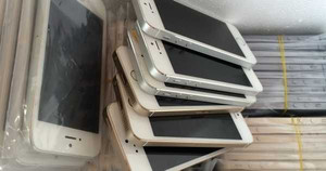 Tràn lan iPhone 6 Plus giá từ 1,5 - 2,8 triệu đồng tại Móng Cái