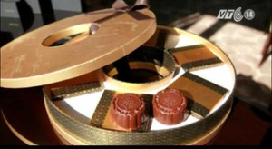 Cận cảnh bánh trung thu xa xỉ ở Trung Quốc