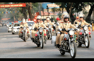 Công khai 12 số đường dây nóng phản ánh giao thông dịp lễ 2/9