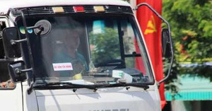 Hậu bắt đường dây bán logo 'xe vua': 'Xe vua' vẫn đầy đường