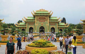 Đại gia 'Dũng lò vôi' miễn phí vé vào cửa khu du lịch Đại Nam dịp 2/9