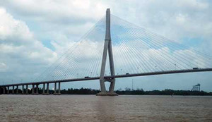 Sự cố sập cầu Cần Thơ: Những chuyện buồn còn dai dẳng