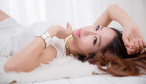 Vì sao phụ nữ càng đẹp càng dễ bị ghét?