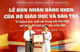 Vinschool vinh dự đón nhận bằng khen của Bộ Giáo dục và Đào tạo