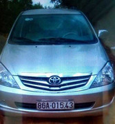 Đi xe sang giả làm khách, cướp tiền mừng đám cưới