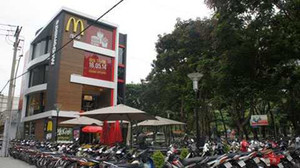 McDonald's Việt Nam lên tiếng về thông tin gà bị đối xử tàn tệ