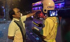 Say rượu 'quậy' CSGT, Cảnh sát cơ động