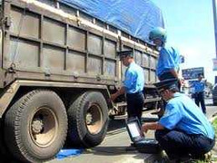 Mánh chở quá tải trọng của xe tải