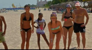 Dân Cuba đổ xô đi nghỉ mát trước khi bị tăng giá