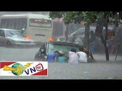 Những rủi ro bất chợt khi… Hà Nội mưa