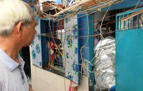 Bồn nước đè chết bé gái 8 tháng tuổi: Người mẹ vẫn chưa biết hung tin