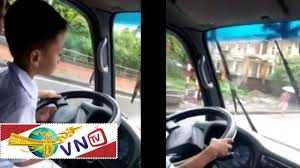 Cho con 6 tuổi lái xe, bị phạt 3 triệu đồng