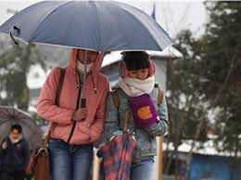 Gió mùa Đông Bắc tràn về, miền Bắc mưa dông mạnh