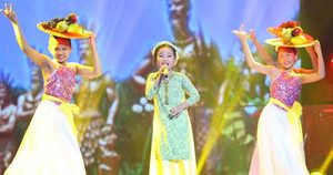 Giọng hát Việt nhí: Bích Hạnh khiến Hồ Hoài Anh 'thán phục'