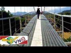 Có cầu treo, dân không phải 'đánh đu' vượt sông