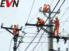 Đề nghị phong Anh hùng cho EVN: Chuyên gia kinh tế cũng choáng