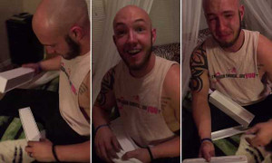 Clip: Chồng khóc nức nở vì món quà sinh nhật của vợ