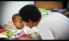 Khổ như cảnh 'gà trống' nuôi con tự kỷ
