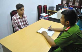 Kế hoạch trả thù tình địch bằng axit của nam sinh viên