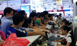 Xả hàng điện máy: Nhiệt vẫn chưa hề giảm