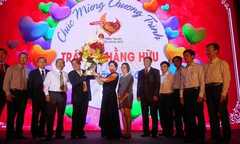 Đại gia Dũng 'lò vôi' tài trợ 'khủng' cho 3 bệnh viện lớn tại TPHCM