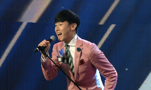 Nam thần ngây thơ đến từ Việt Nam được giám khảo Đài Loan 'cứu' vào phút chót
